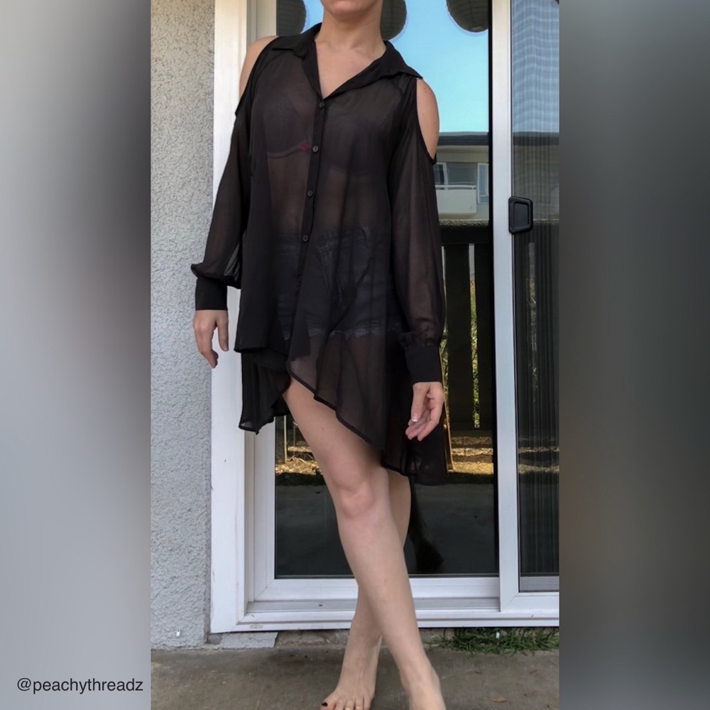 Dark gray sheer button up | high low